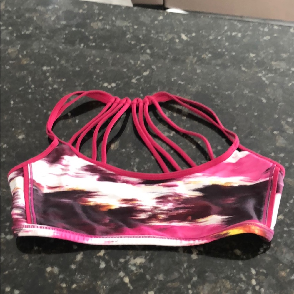 Lululemon sport bra